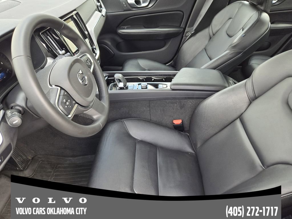 Used 2025 Volvo S60 B5 Core AWD/4WD image 12