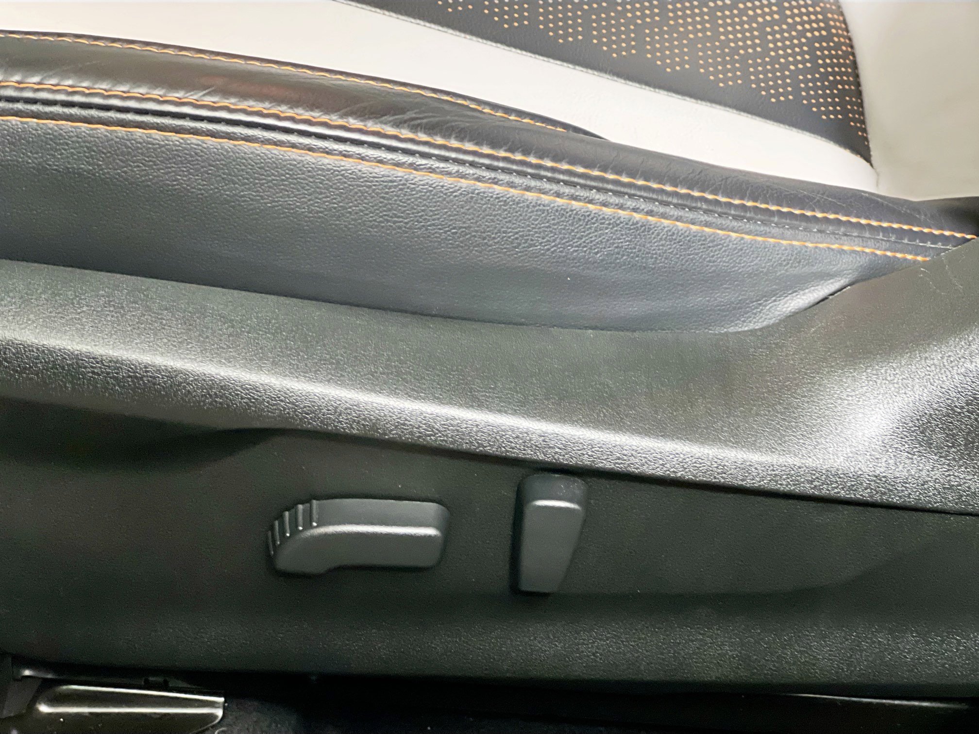 Used 2023 Subaru Crosstrek 2.5i Limited w/ Moonroof Package image 15