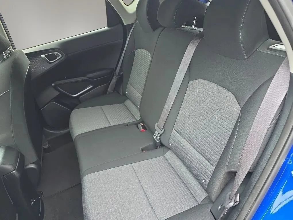 Used 2022 Kia Soul GT-Line FWD image 40