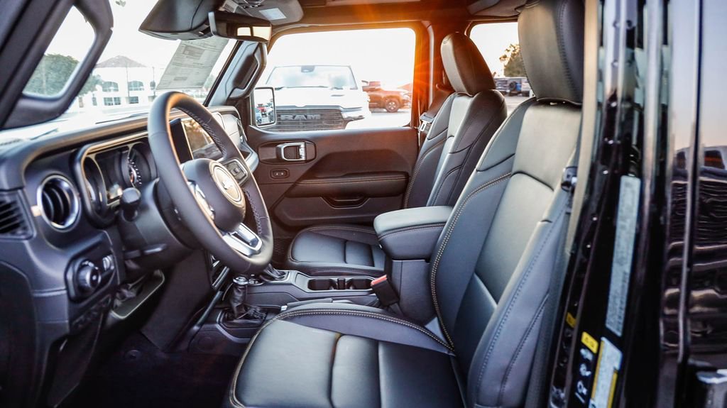 New 2025 Jeep Wrangler Sahara image 19