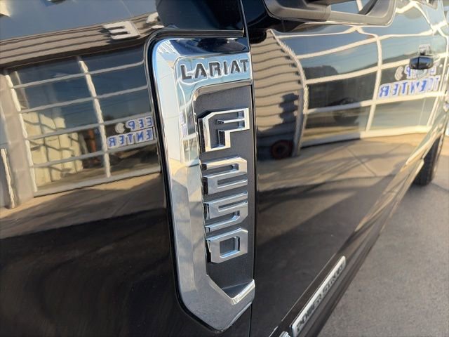 Used 2021 Ford F250 Lariat w/ Lariat Value Package AWD/4WD image 7