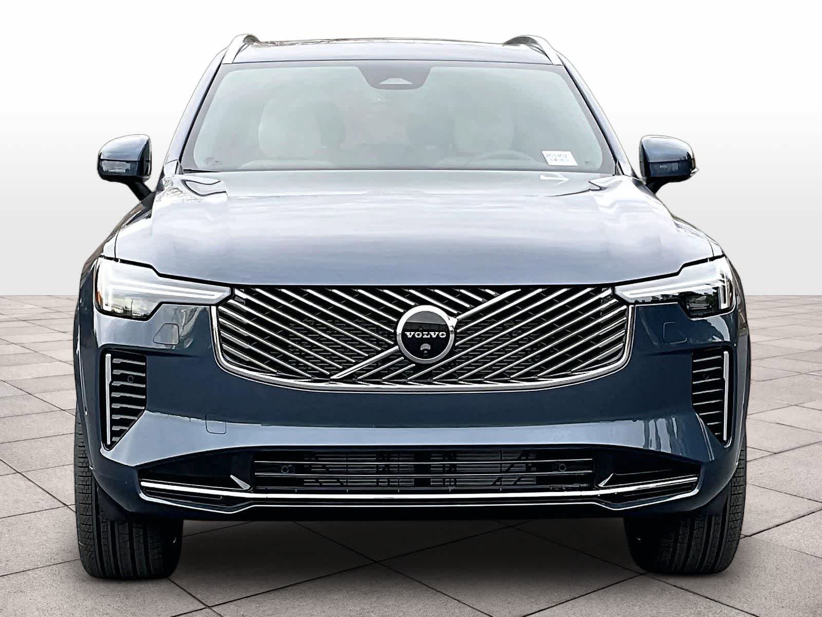 New 2026 Volvo XC90 B6 Plus w/ Protection Package Premier AWD/4WD image 5