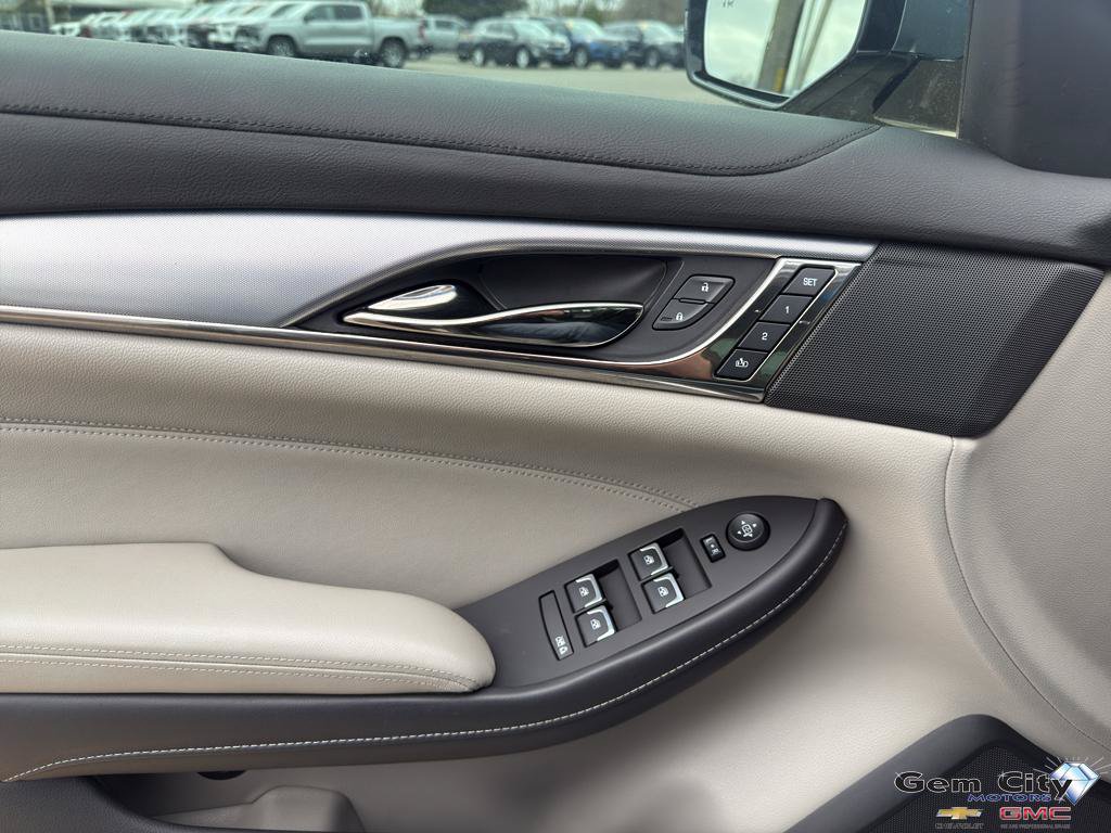 Used 2018 Cadillac CTS Luxury RWD image 30