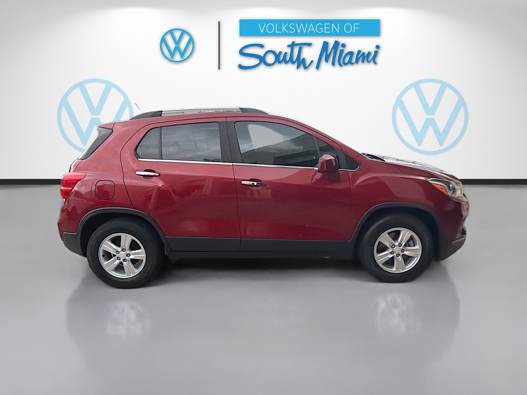 Used 2019 Chevrolet Trax LT w/ LT Convenience Package FWD image 8