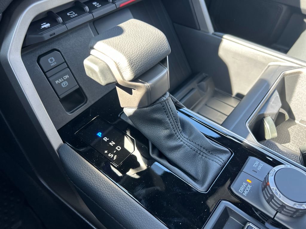 New 2026 Toyota Tundra Limited AWD/4WD image 16