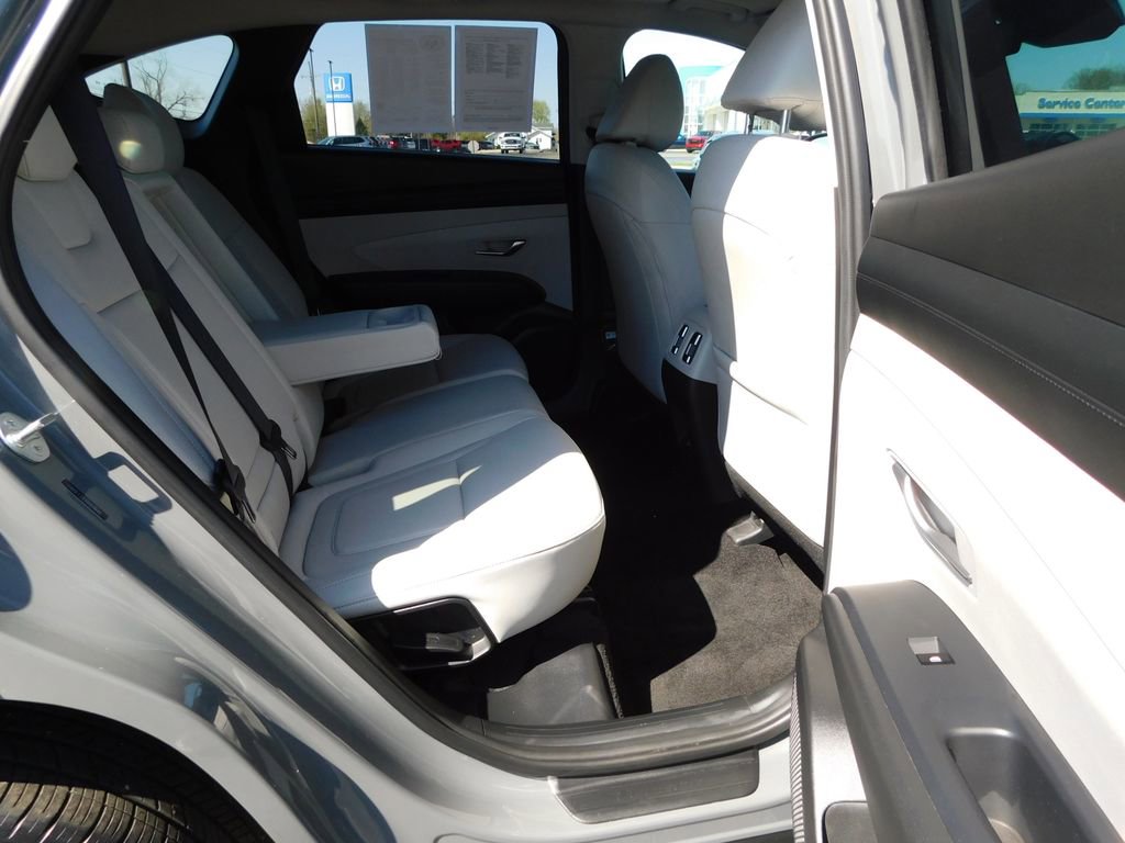 Used 2025 Hyundai Tucson SEL image 21