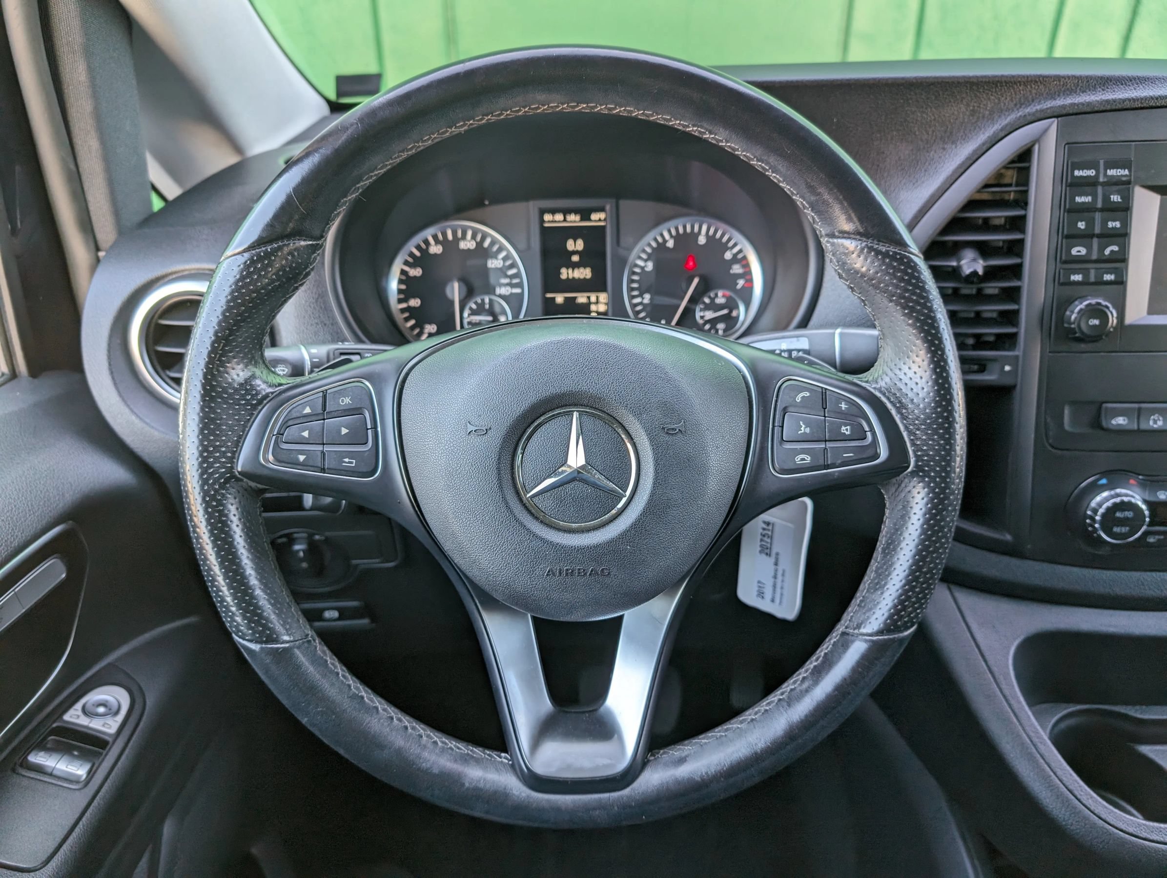 Used 2017 Mercedes-Benz Metris Passenger image 19