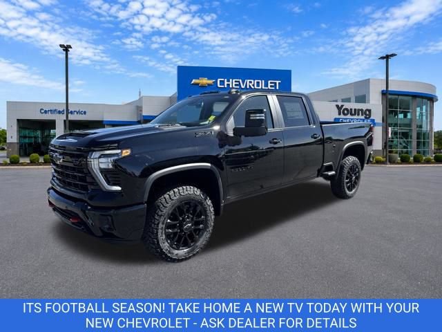 New 2026 Chevrolet Silverado 2500 LT w/ Trail Boss Package AWD/4WD video 3