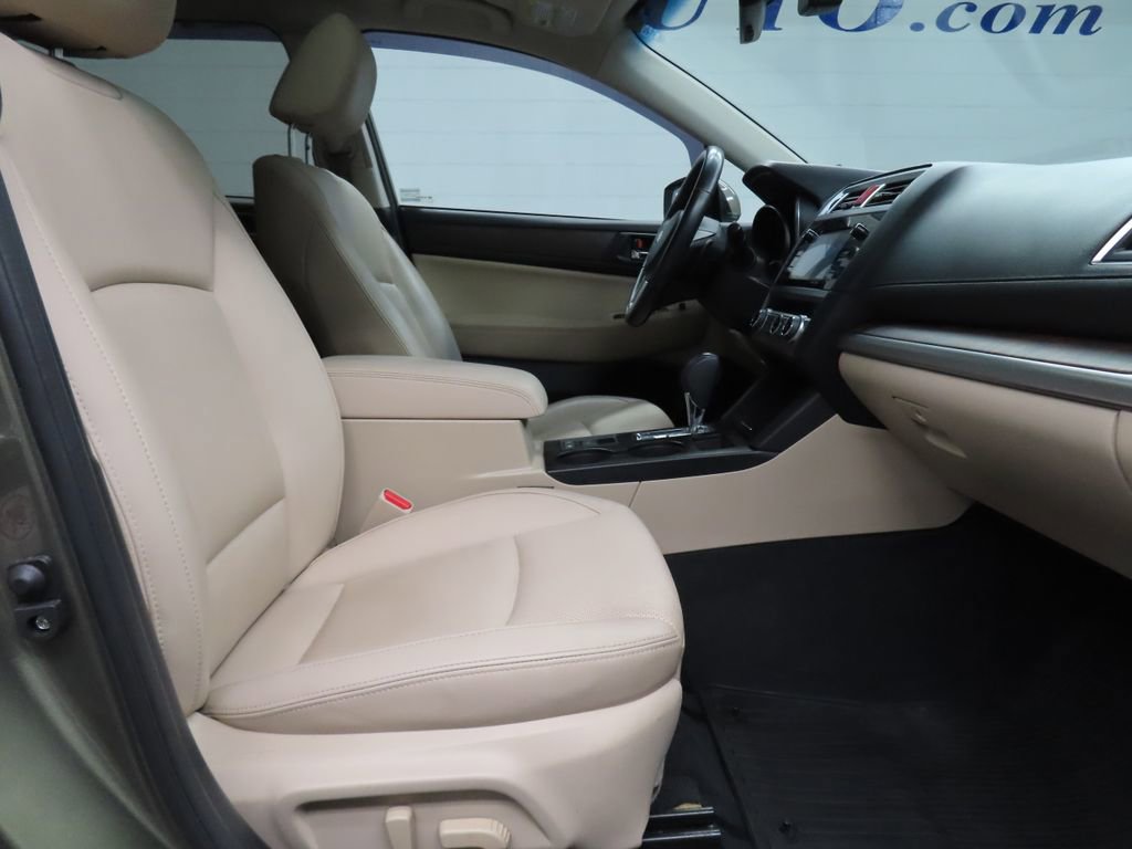 Used 2017 Subaru Outback 2.5i Limited AWD/4WD image 24