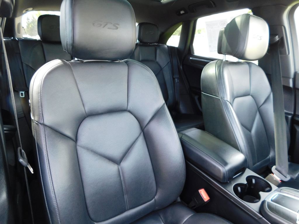 Used 2020 Porsche Macan GTS image 21