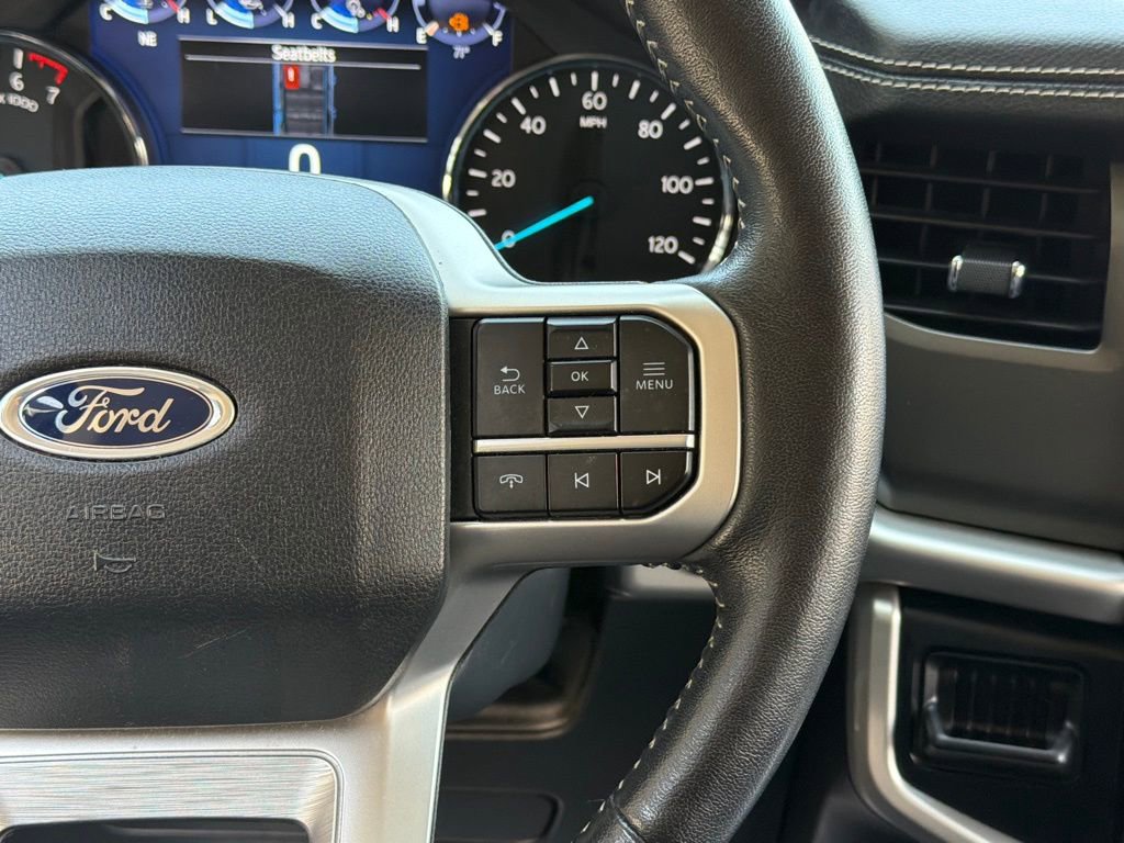 Used 2024 Ford Expedition XLT image 47