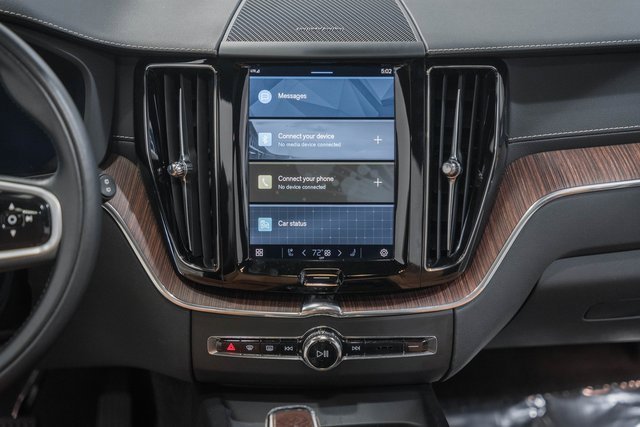 Used 2022 Volvo XC60 B5 Inscription w/ Climate Package image 20