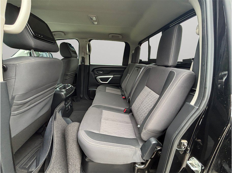 Used 2021 Nissan Titan SV w/ SV Convenience Package AWD/4WD image 38