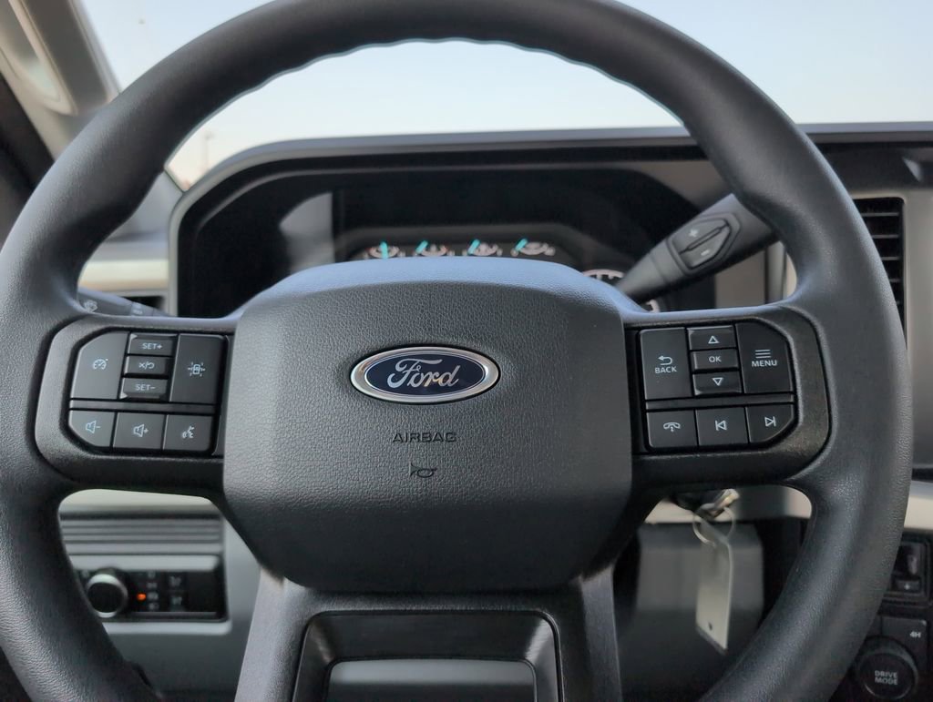 New 2026 Ford F550 4x4 Crew Cab Super Duty image 19
