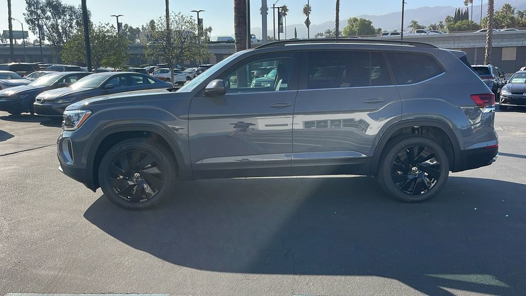 New 2026 Volkswagen Atlas SE FWD image 12