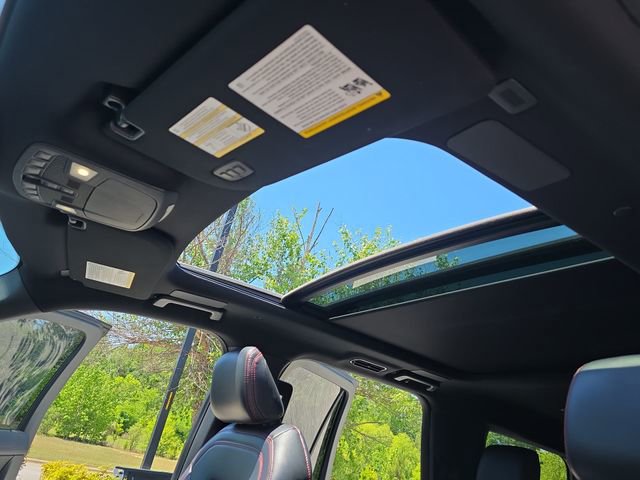 Used 2022 Ford Expedition Limited AWD/4WD image 32