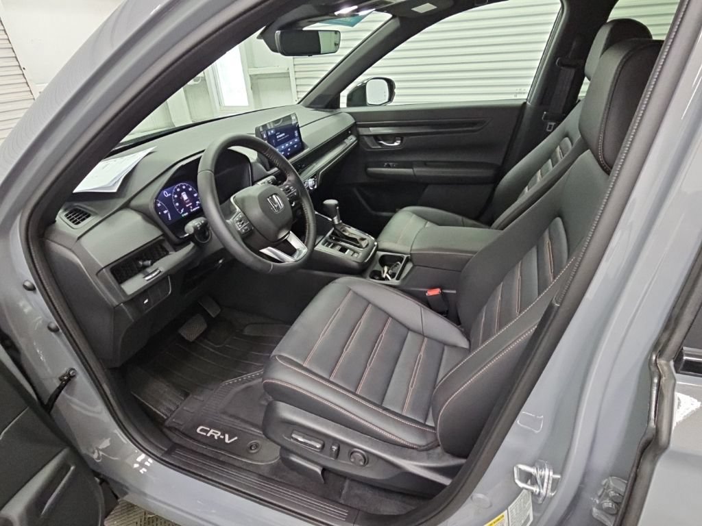 Used 2026 Honda CR-V Sport-L image 11