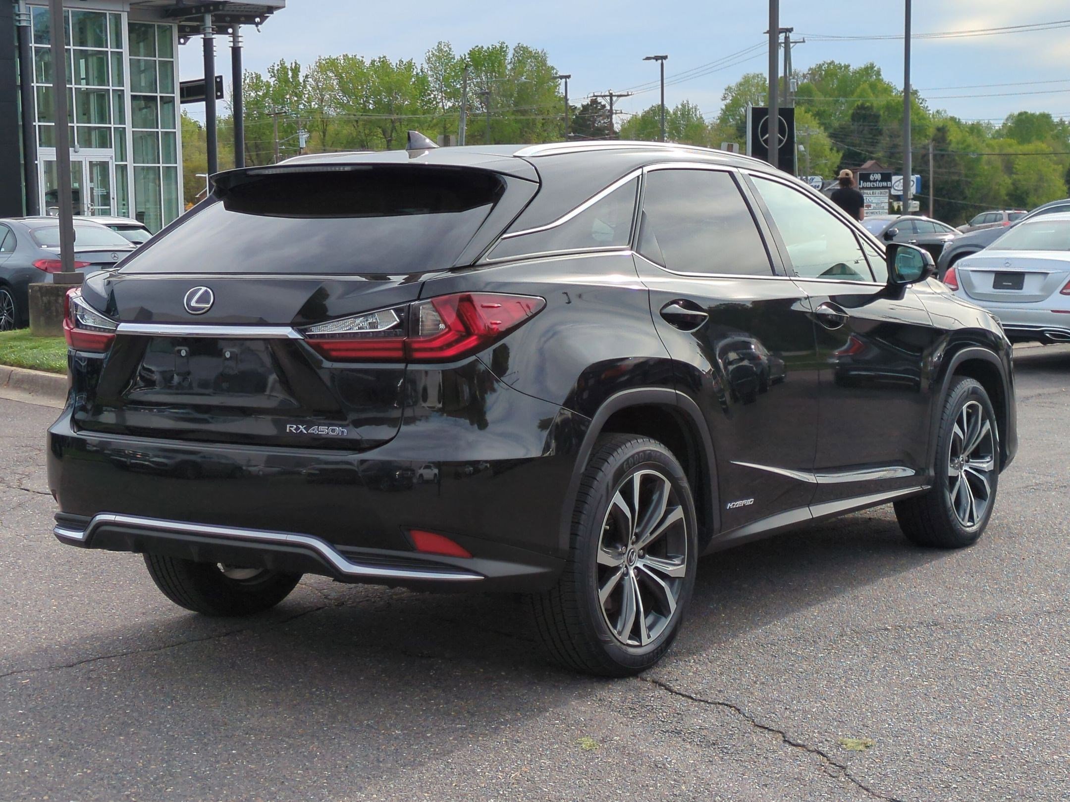 Used 2022 Lexus RX 450h AWD w/ Premium Package image 7