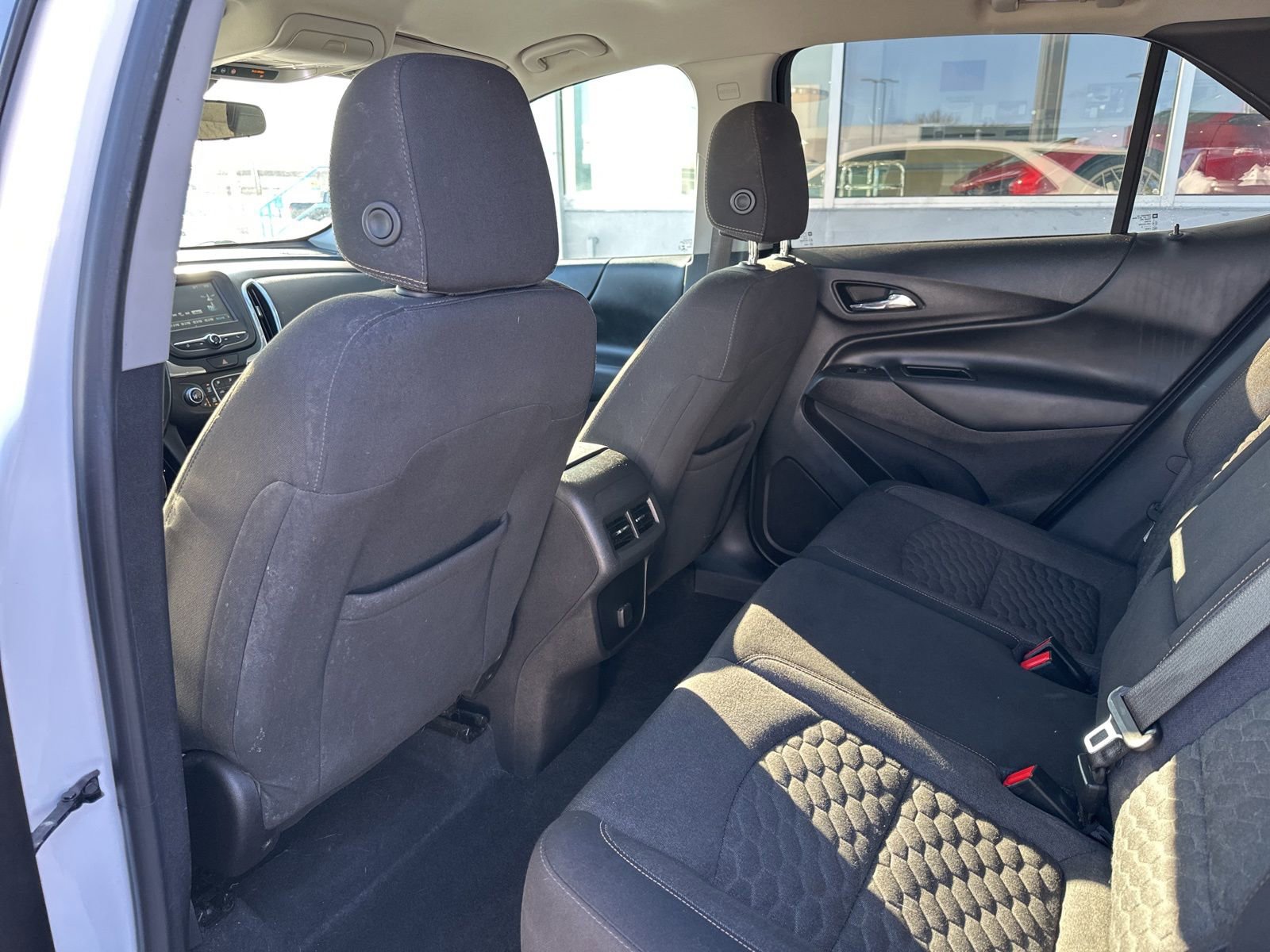 Used 2018 Chevrolet Equinox LT AWD/4WD image 14