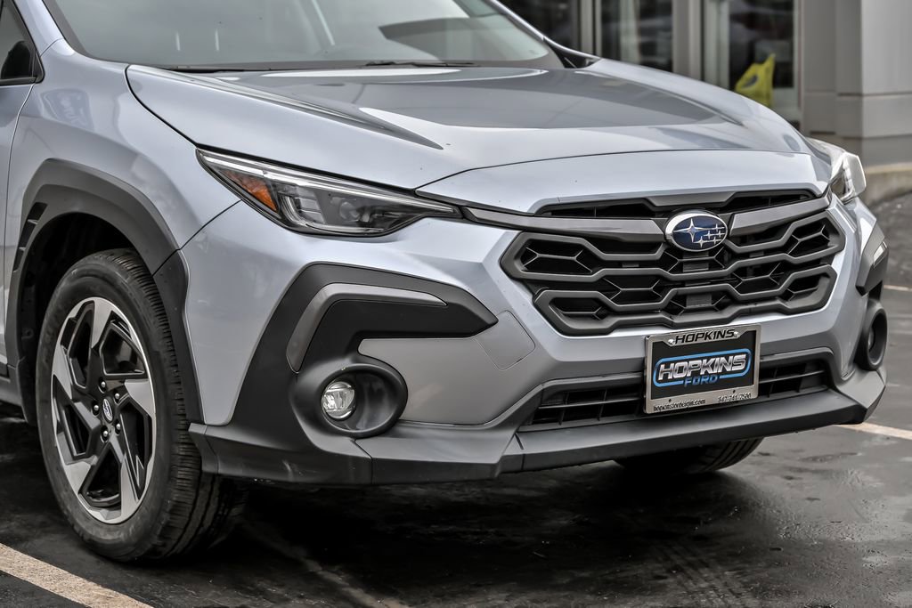 Used 2024 Subaru Crosstrek 2.5i Limited w/ Crosstrek Mirror Package AWD/4WD image 11