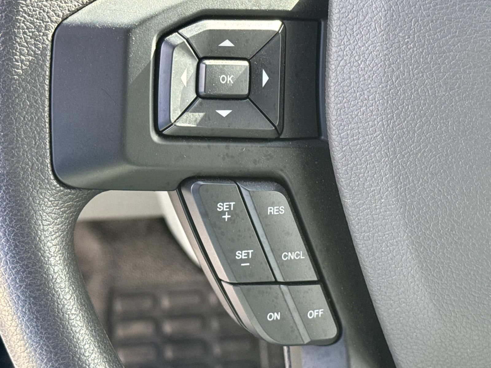 Used 2025 Ford F650 2WD Regular Cab Super Duty image 28