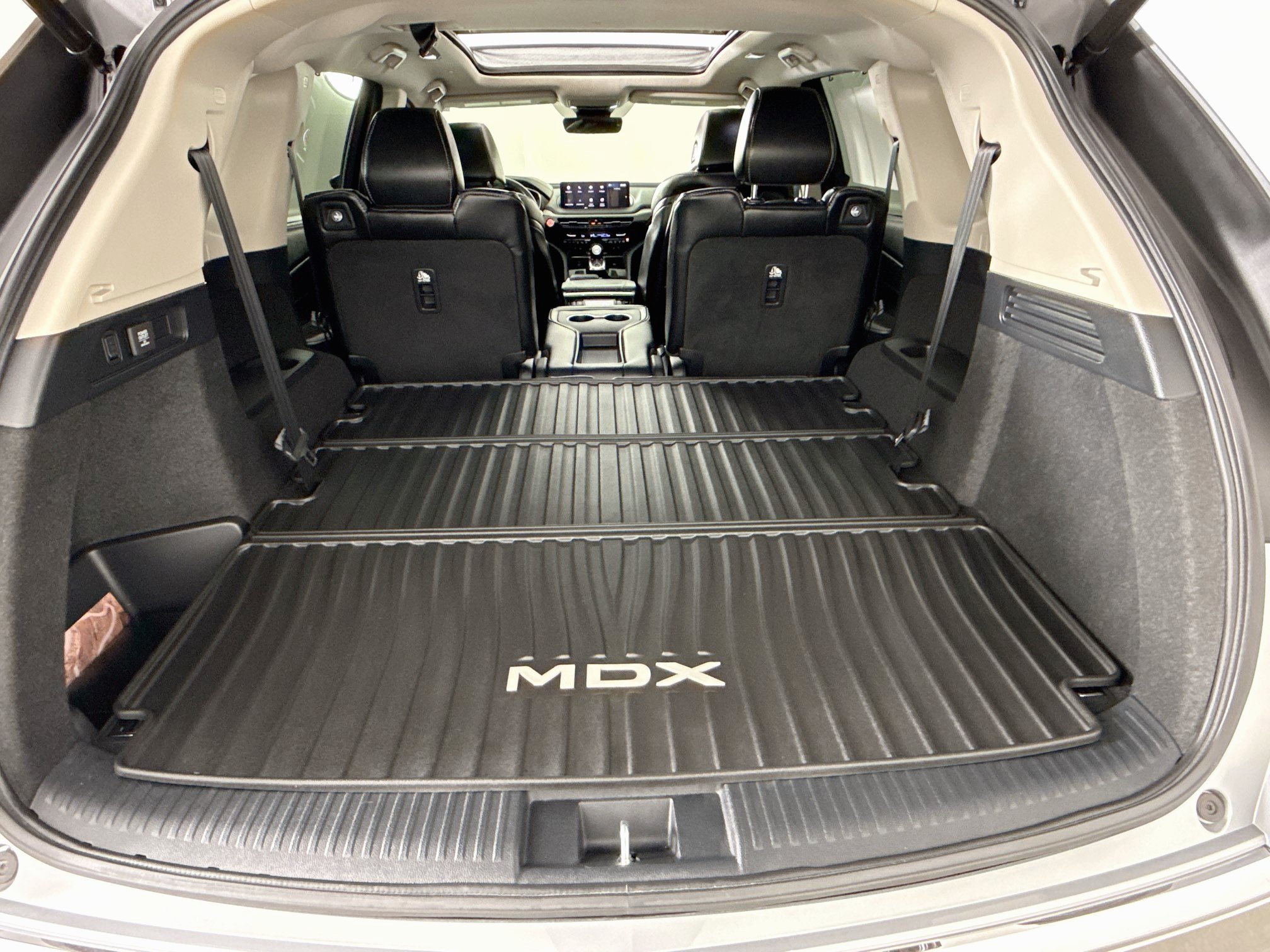 Used 2024 Acura MDX w/ Technology Package AWD/4WD image 29