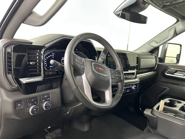 Used 2025 GMC Sierra 2500 SLE w/ SLE Value Package; image 13