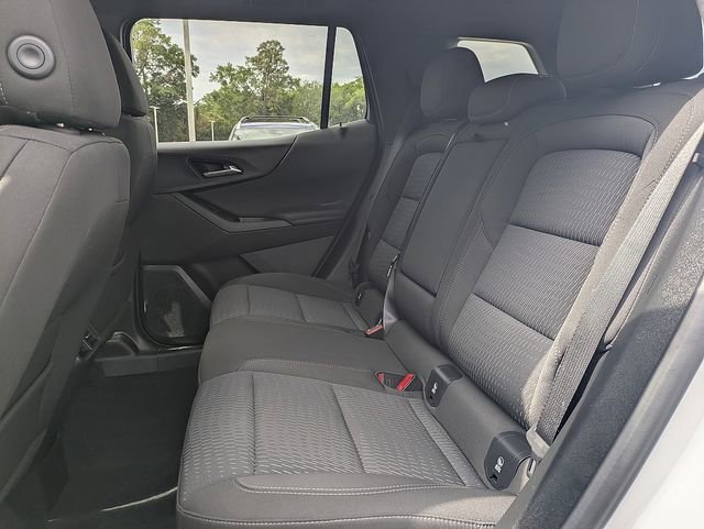 Used 2025 Chevrolet Equinox LT FWD image 13