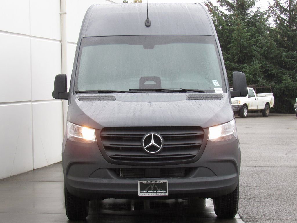 New 2025 Mercedes-Benz Sprinter 2500 image 3