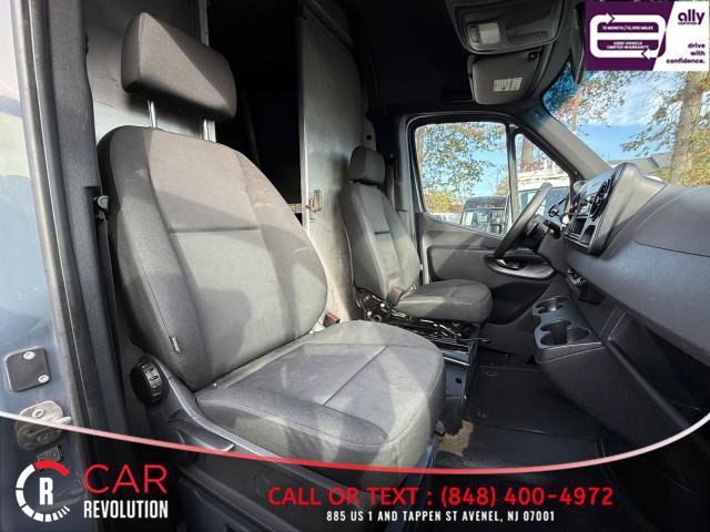 Used 2019 Mercedes-Benz Sprinter 170 image 29