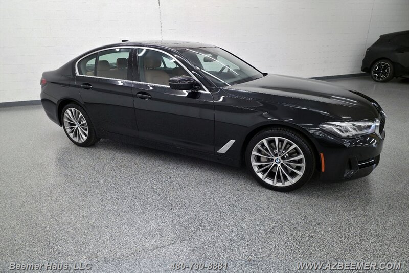 Used 2023 BMW 530i w/ Convenience Package RWD image 13