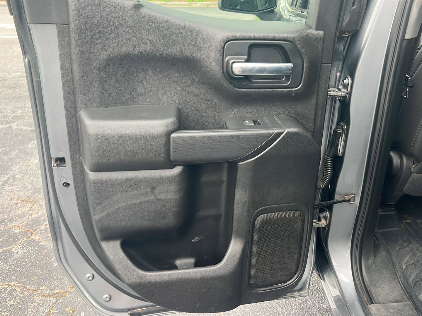 Used 2021 GMC Sierra 1500 2WD Double Cab w/ Fleet Convenience Package image 17