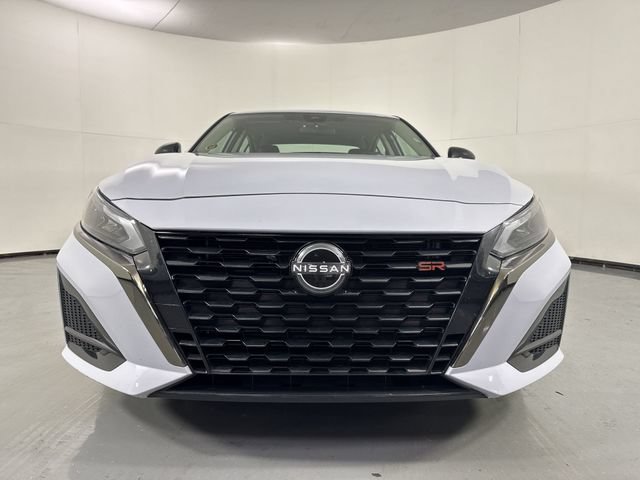 Used 2024 Nissan Altima 2.5 SR FWD image 26