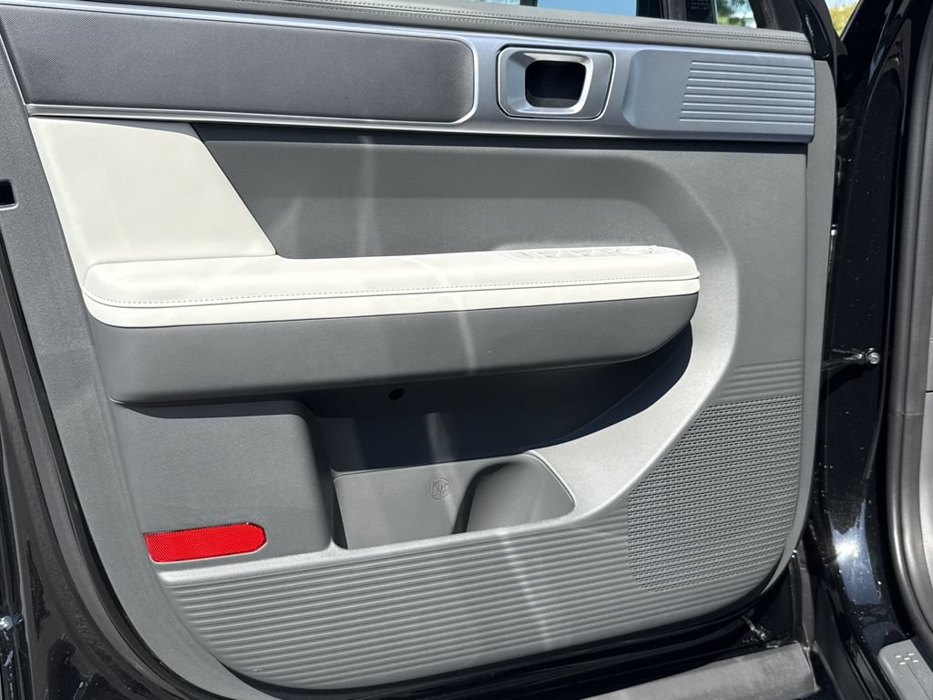 New 2027 Hyundai Santa Fe SEL FWD image 17