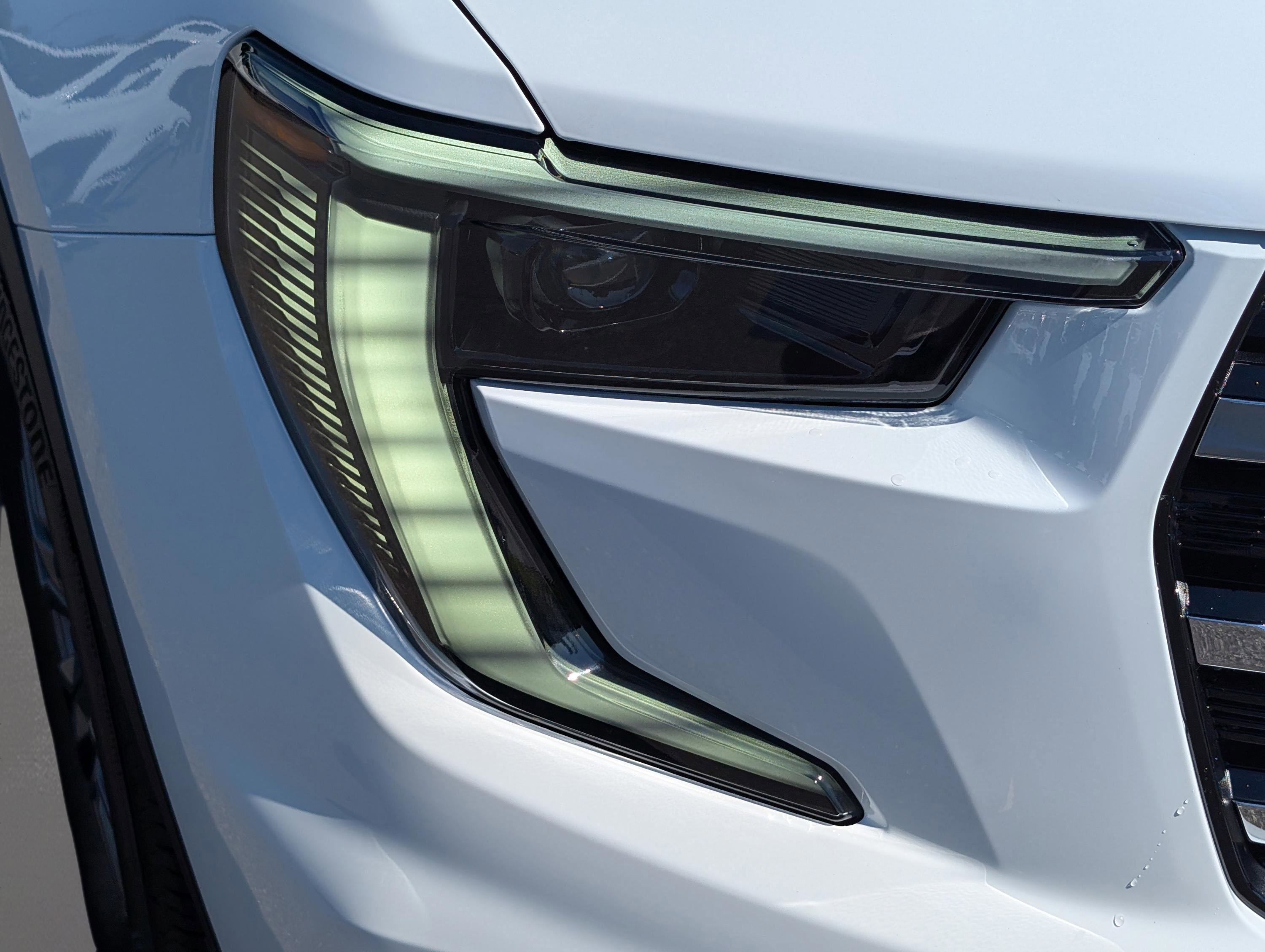 New 2026 GMC Acadia Elevation image 4