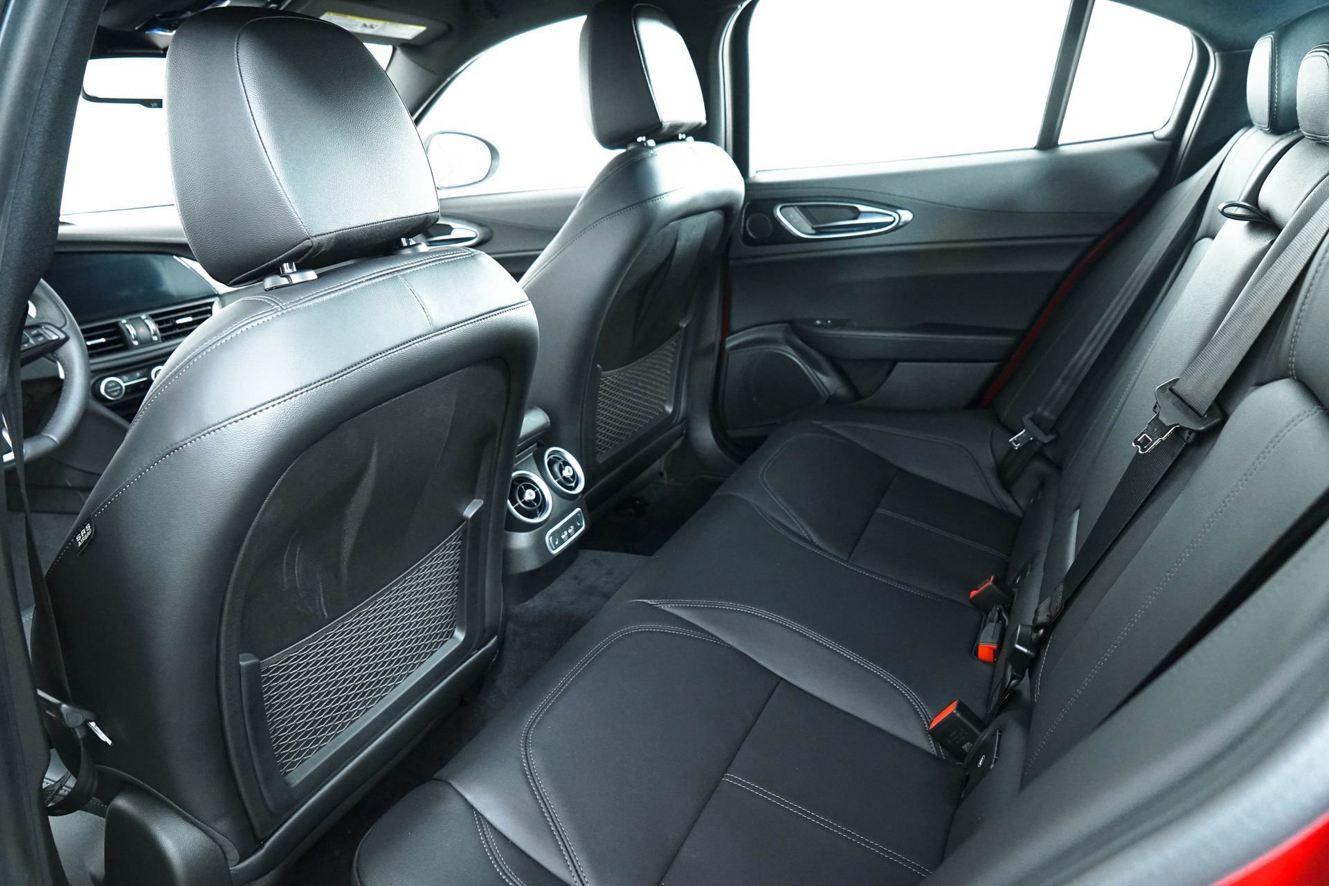 New 2024 Alfa Romeo Giulia Sprint image 18