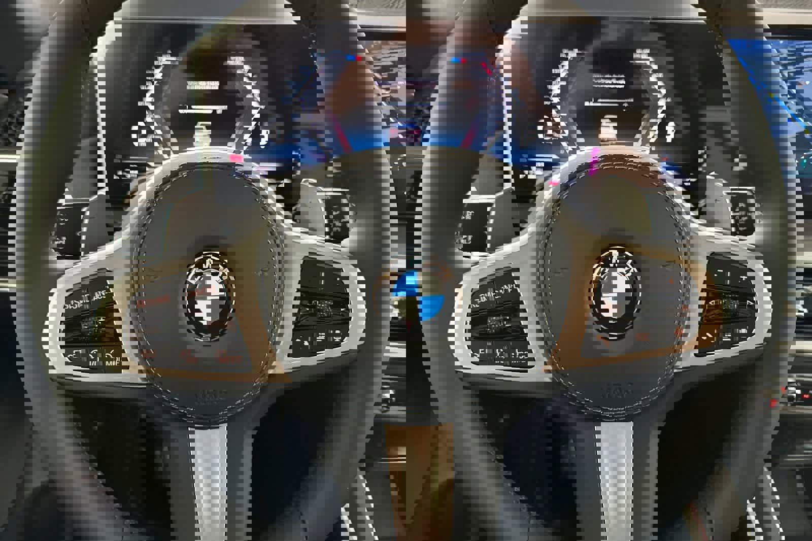 New 2026 BMW X5 xDrive40i w/ Executive Package image 24