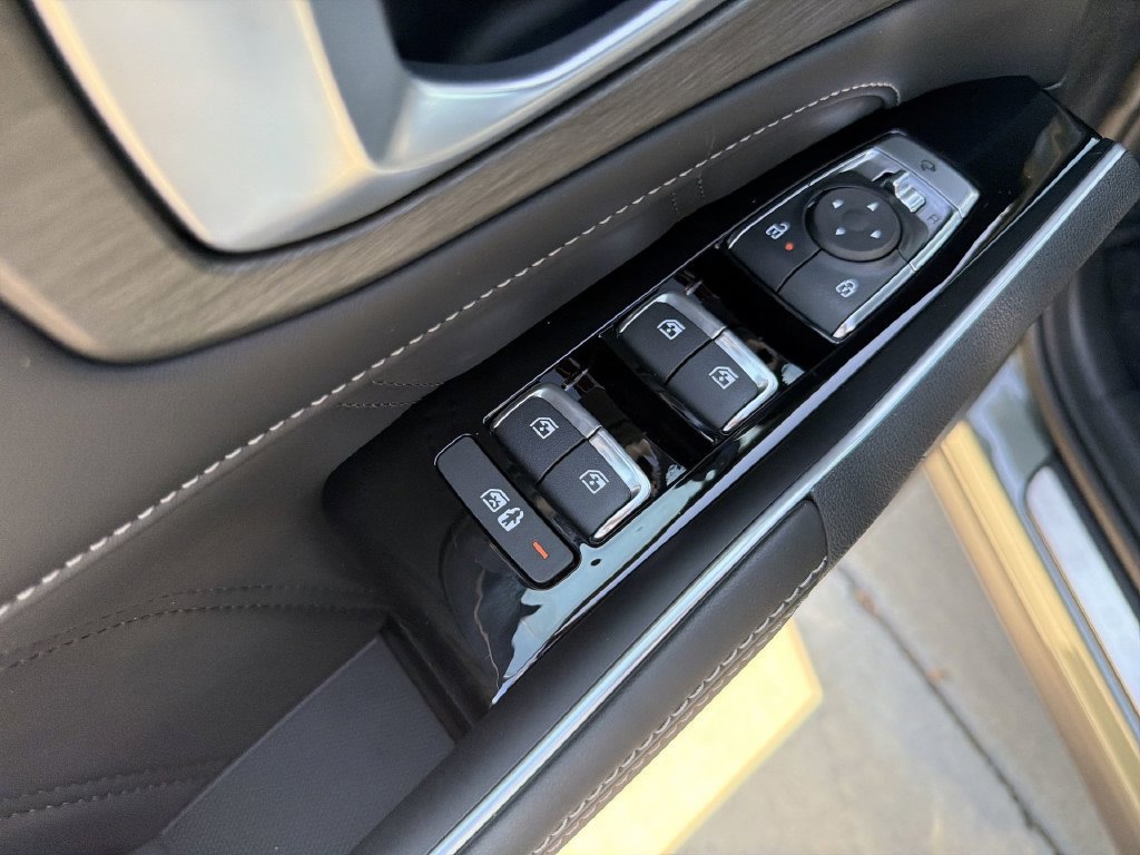 New 2026 Kia Sorento SX Prestige AWD/4WD image 17