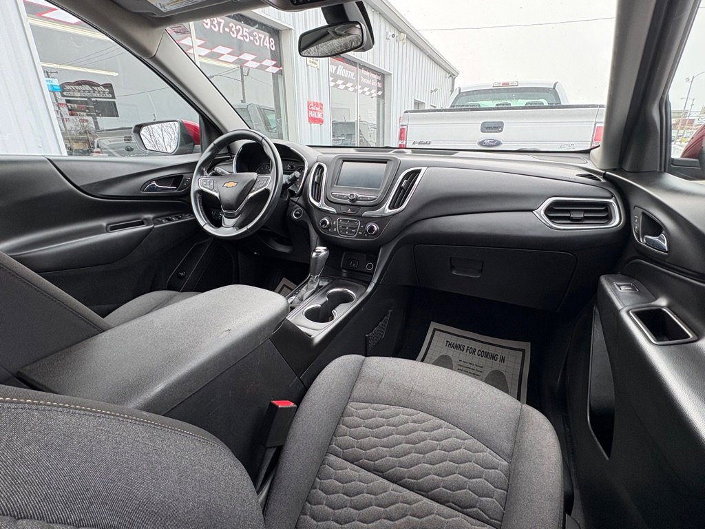 Used 2018 Chevrolet Equinox LT image 19