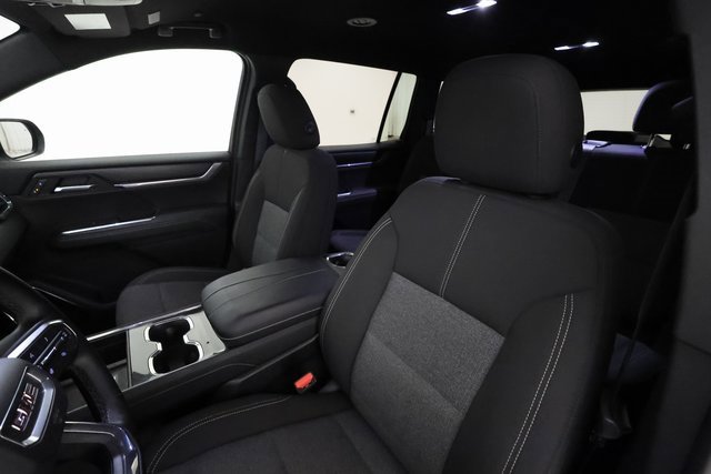 Certified 2025 GMC Acadia Elevation image 11