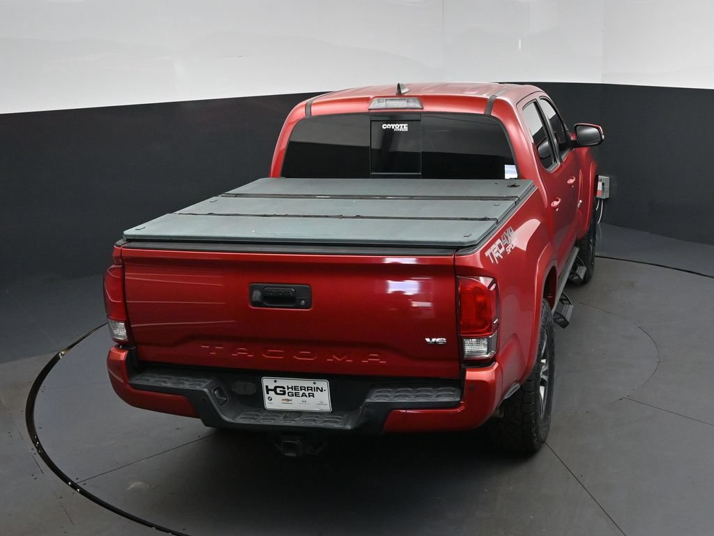 Used 2017 Toyota Tacoma TRD Sport w/ Premium & Technology Package AWD/4WD image 36