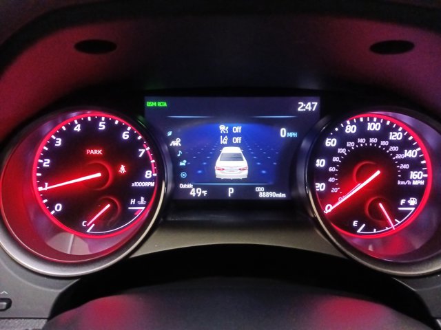 Used 2021 Toyota Camry XSE image 18