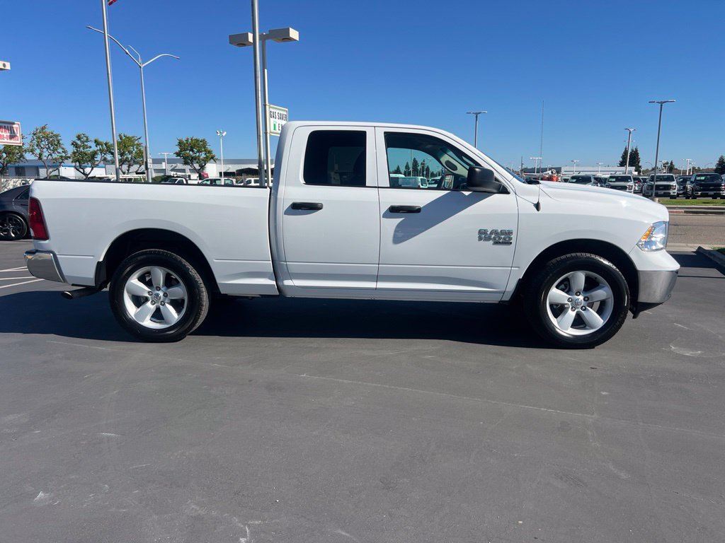 Used 2024 RAM 1500 Classic SLT AWD/4WD image 13