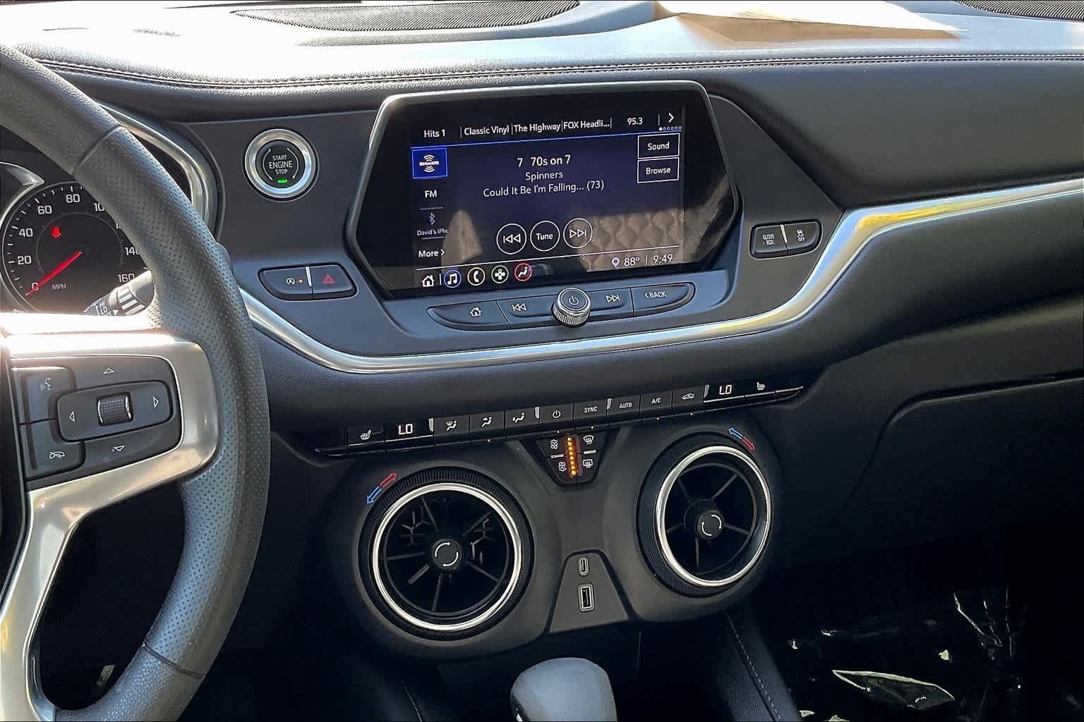 Used 2022 Chevrolet Blazer LT FWD image 7