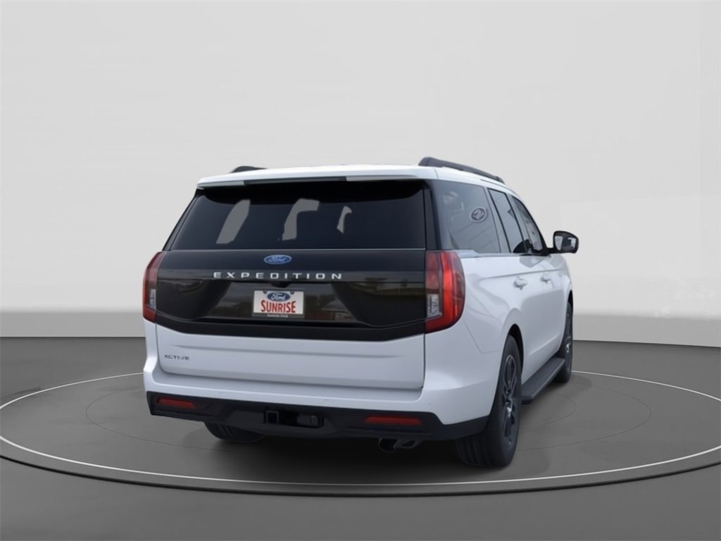 New 2025 Ford Expedition Active image 8