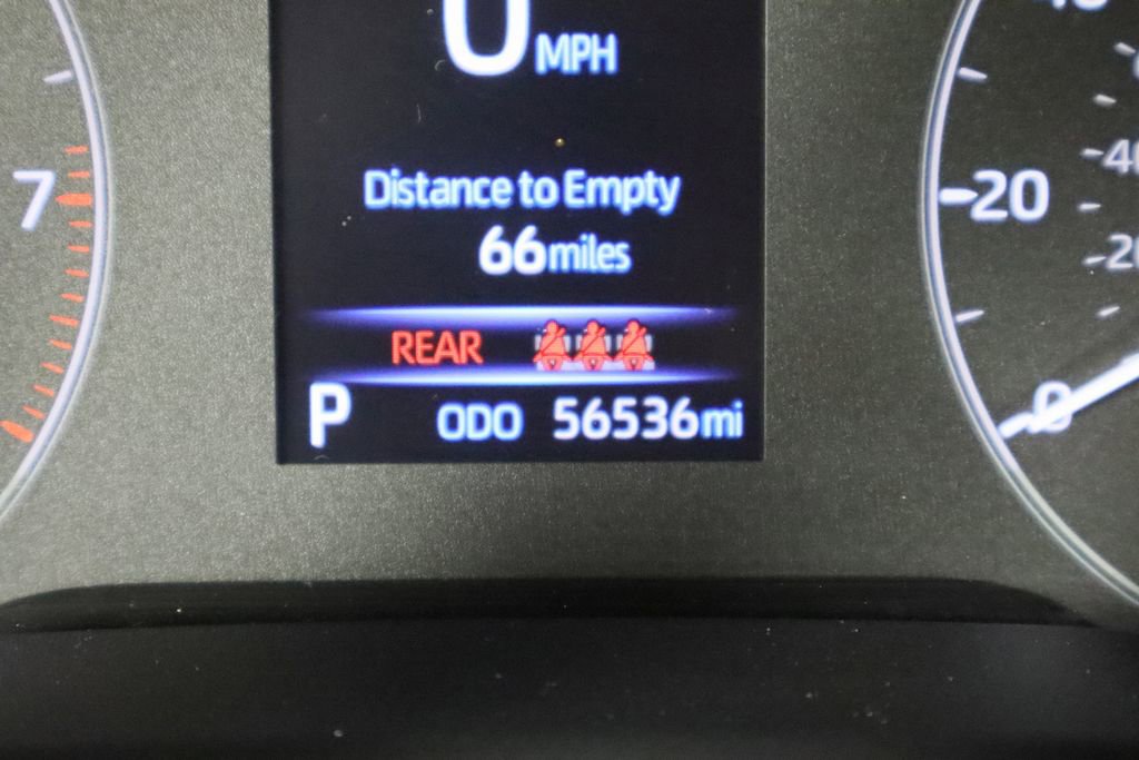 Used 2023 Toyota Corolla LE image 32