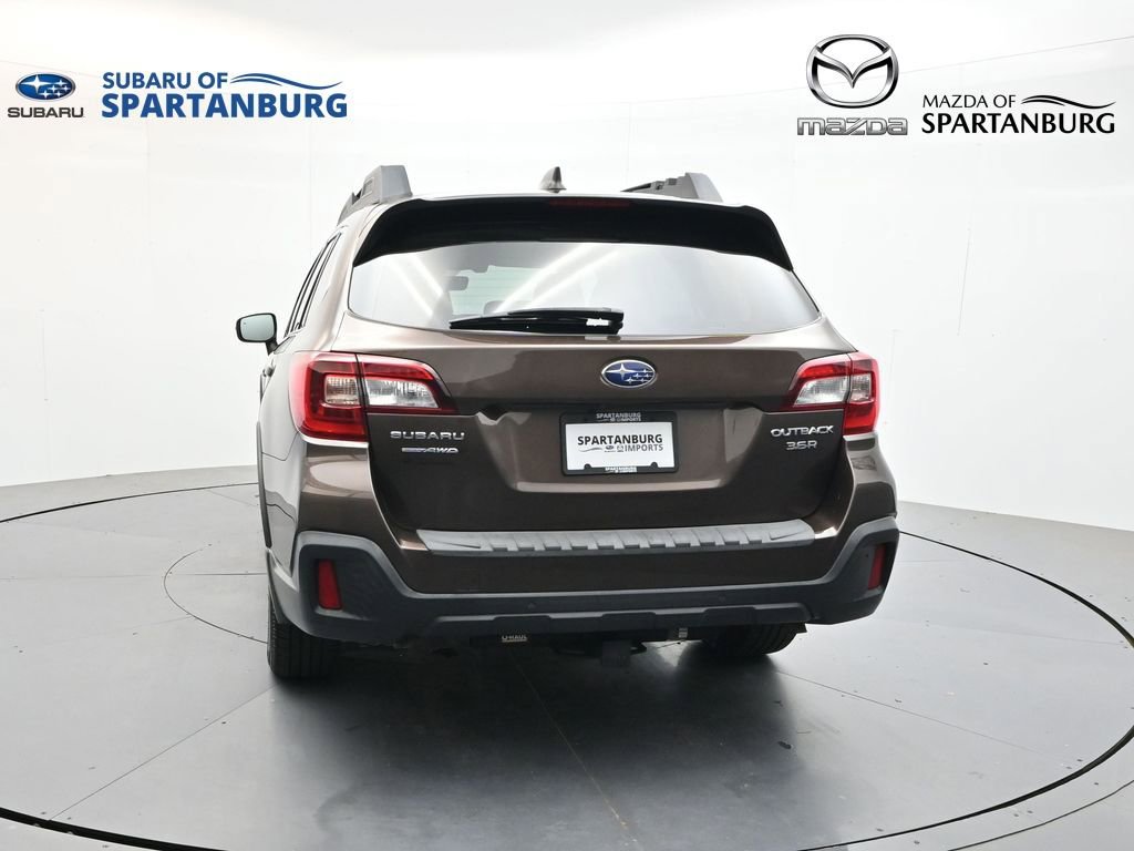 Used 2019 Subaru Outback 3.6R Limited w/ Popular Package #2 AWD/4WD image 7