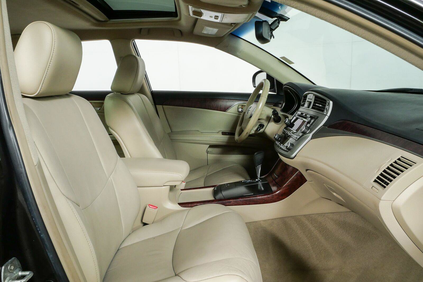 Used 2011 Toyota Avalon FWD image 21