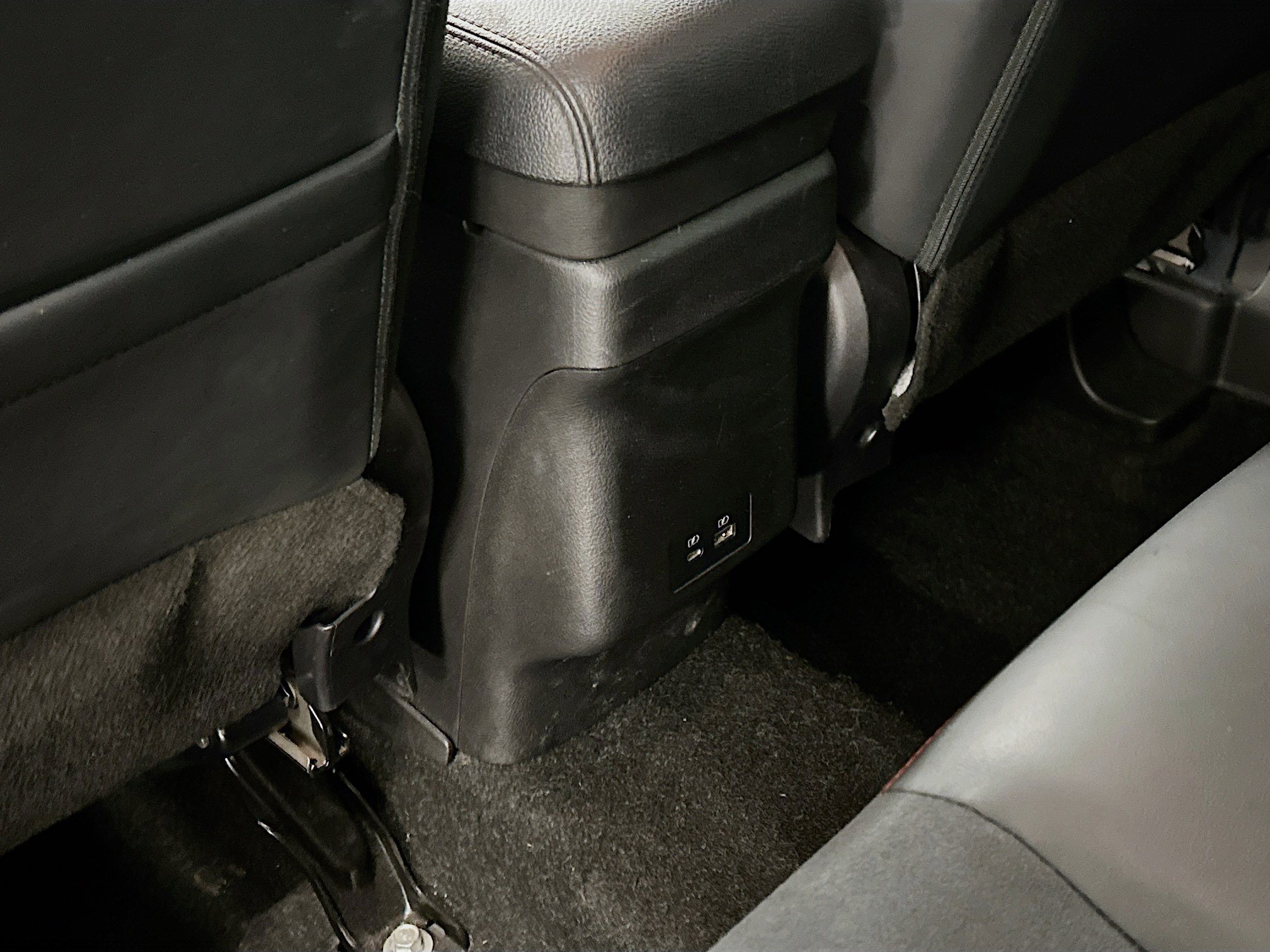 Used 2024 Mitsubishi Outlander Sport SE image 27