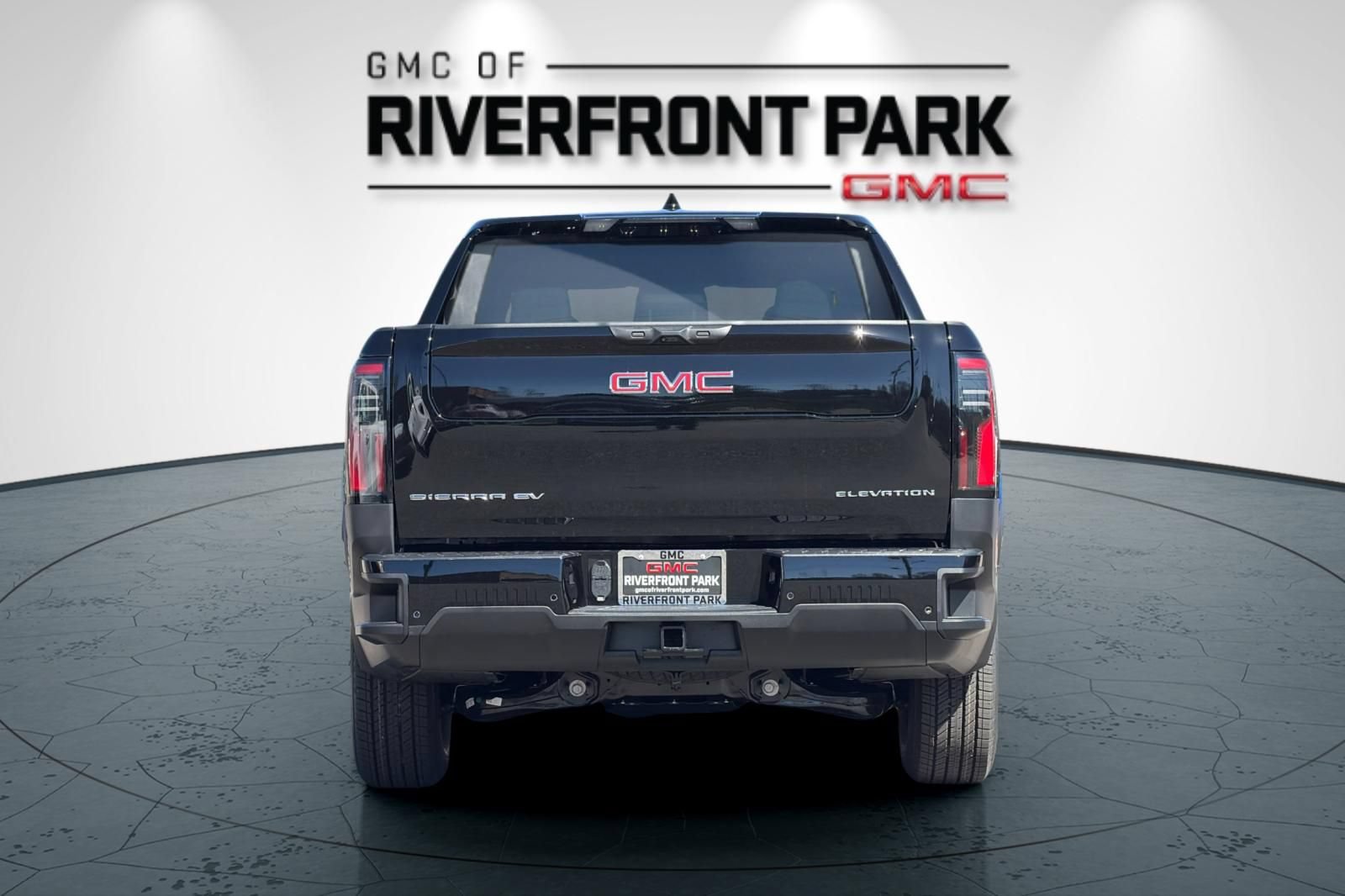 New 2026 GMC Sierra EV Elevation AWD/4WD image 4